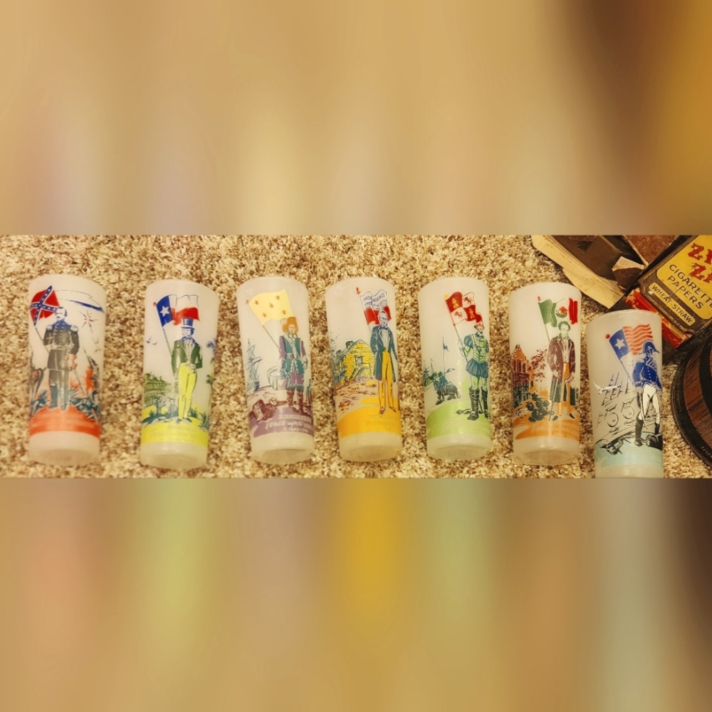 RARE! Hard-to-find, Mid-century set of Seven (7) Knox Oil Gas Co. Collectables